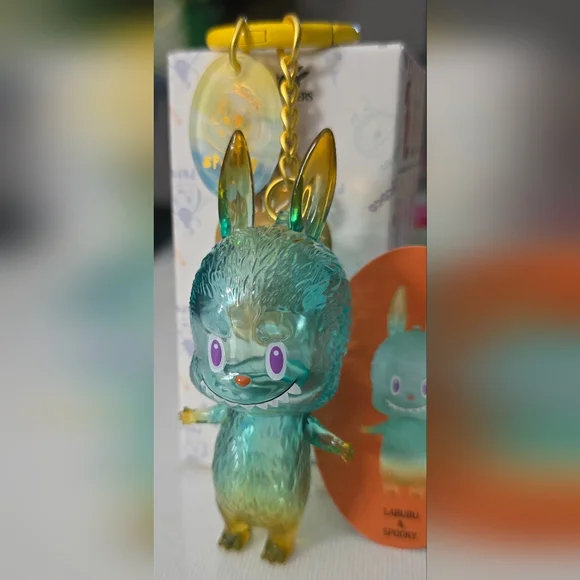 The Monsters 10th Anniversary Series Figures  "Labubu & Spooky" - Picture 10 of 15